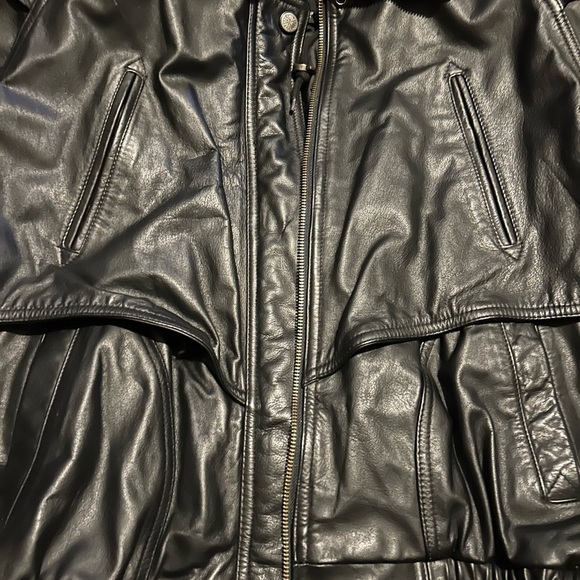 Wilson Leather Jacket size medium EUC - Picture 3 of 6
